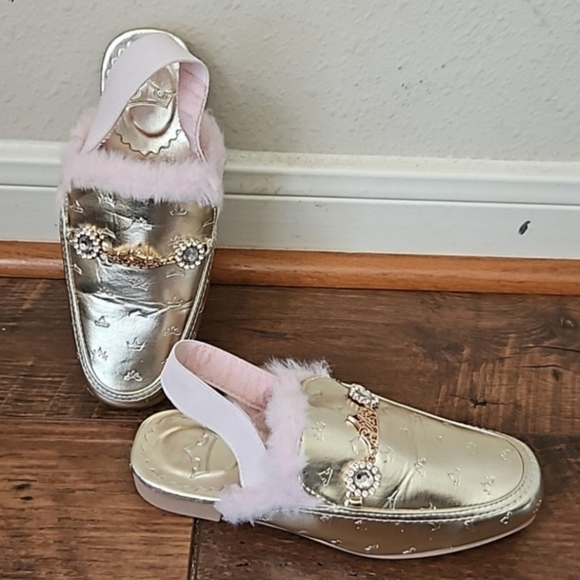 Disney princess slippers gold slip ons 12 - Picture 1 of 5